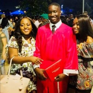 Meet your Posher, Henry